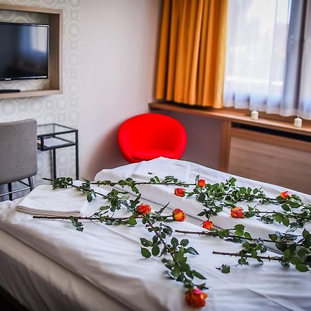 Imola Udvarház Dessert Hotel Eger Quarto foto
