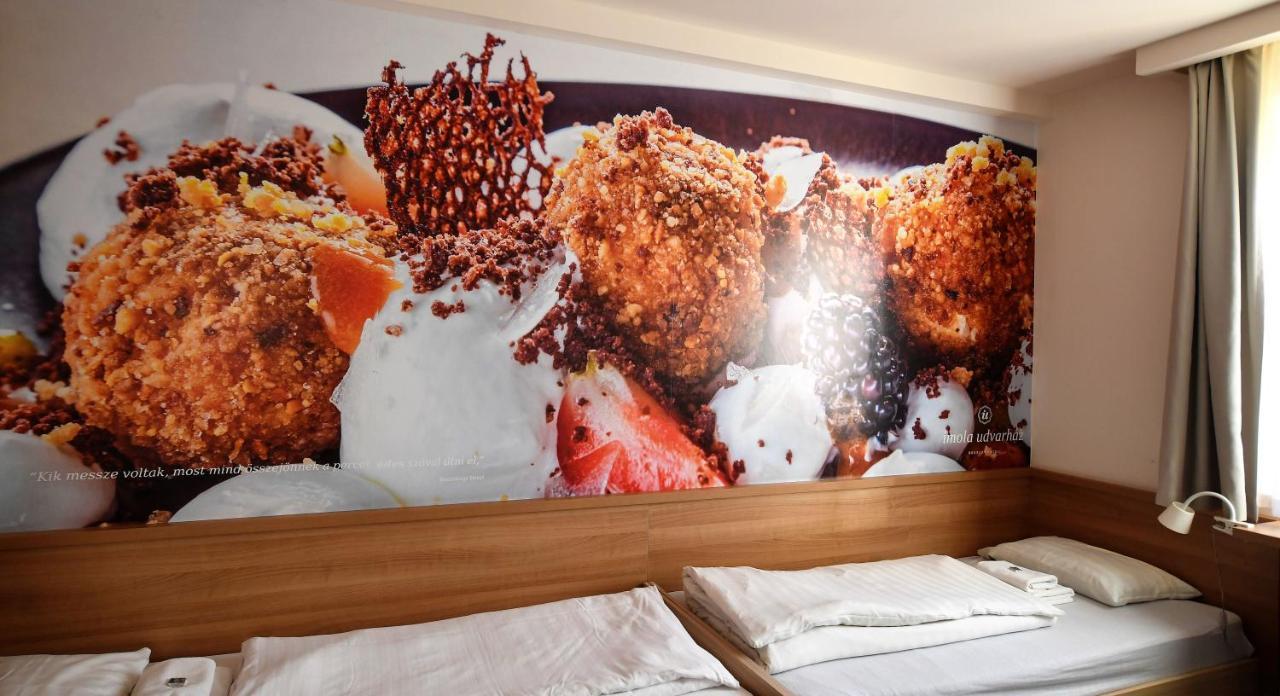Imola Udvarház Dessert Hotel Eger Exterior foto