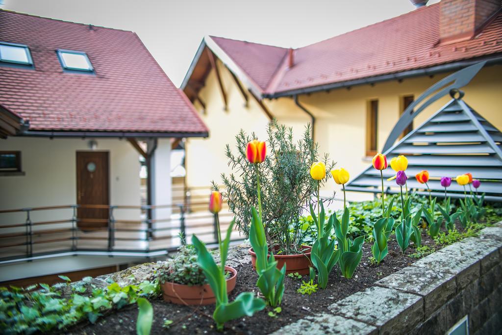 Imola Udvarház Dessert Hotel Eger Exterior foto